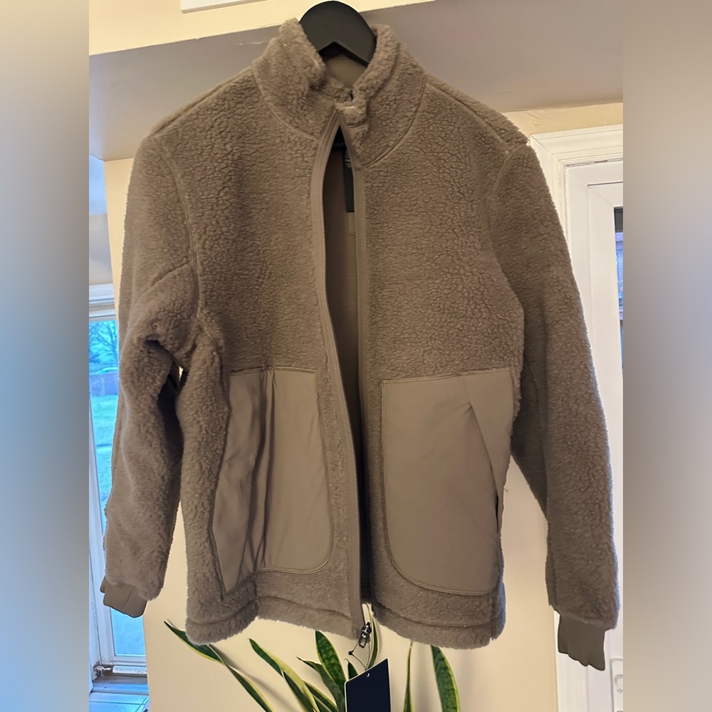 lululemon high pile fleece full zip jacket fawn brown XS